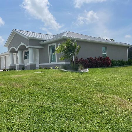 Fun In The Sun! Brand New Home! Port Charlotte Bagian luar foto